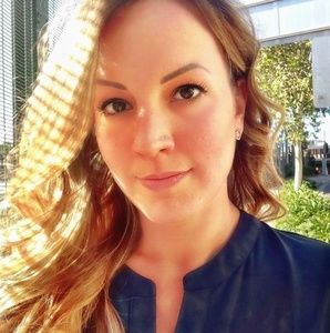 Meet your Posher, Ivett